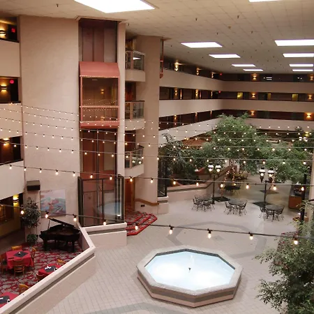 Ramada By Wyndham Viscount Suites Tucson East-3